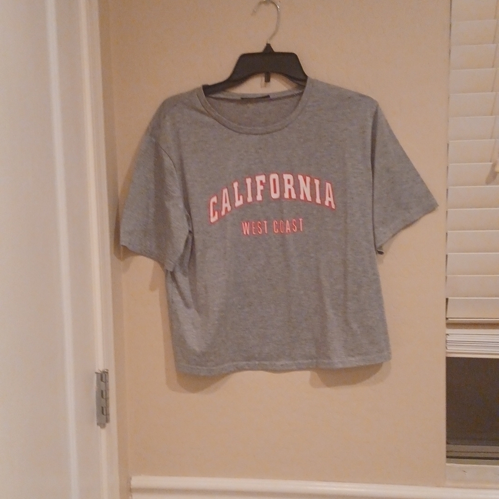 - Woman's  shein  shirts